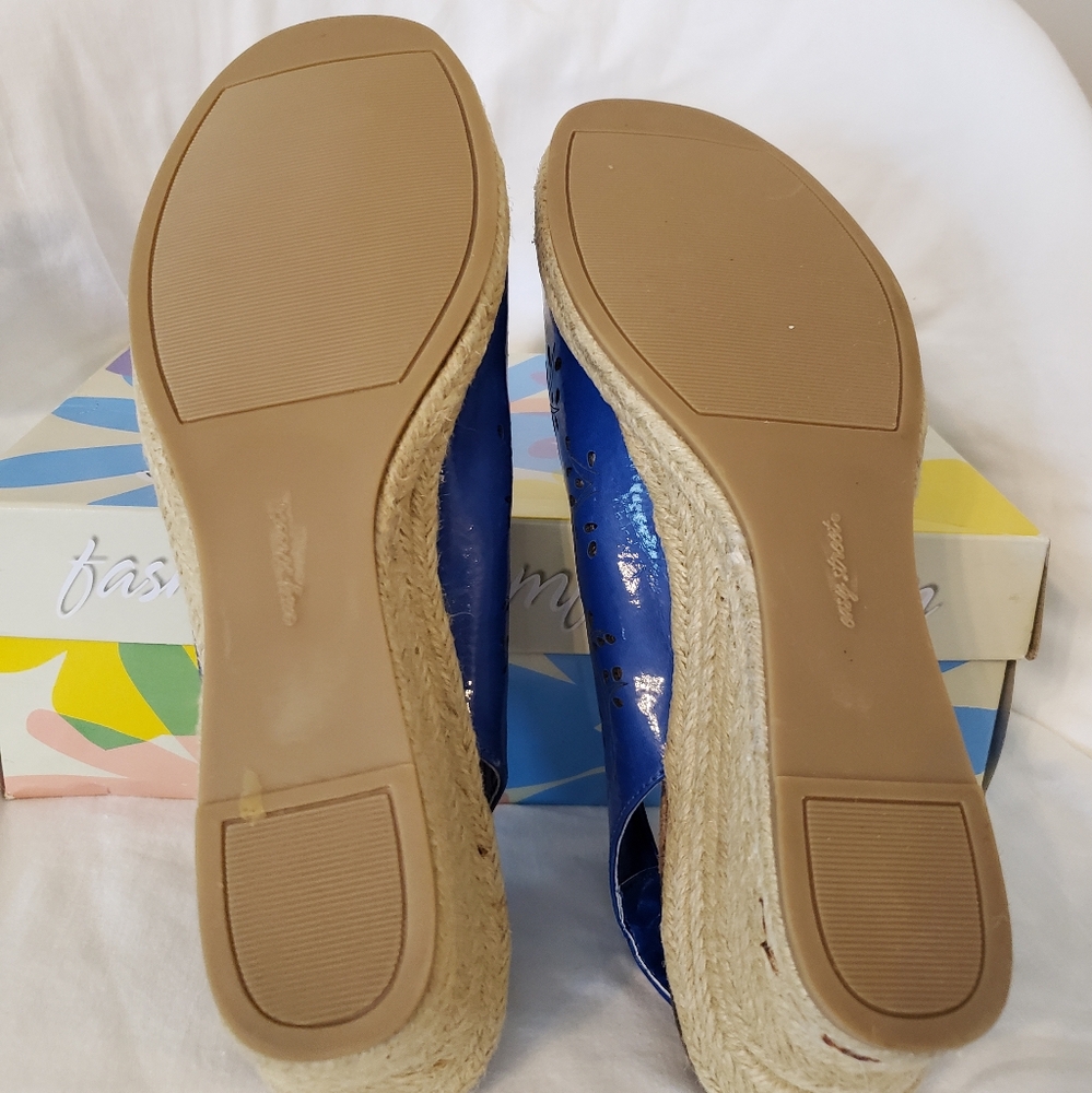 Women's Easy Street Wedge - Picture 4 of 6